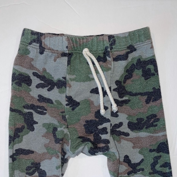 Childhoods Clothing Camo Pants - Picture 2 of 4
